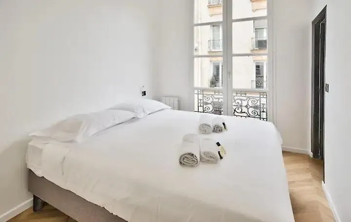 Le Marais Paris - 3 Bedrooms, 2 Bathrooms, 2Wc Apartment