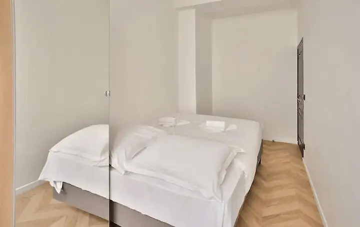 Le Marais Paris - 3 Bedrooms, 2 Bathrooms, 2Wc France